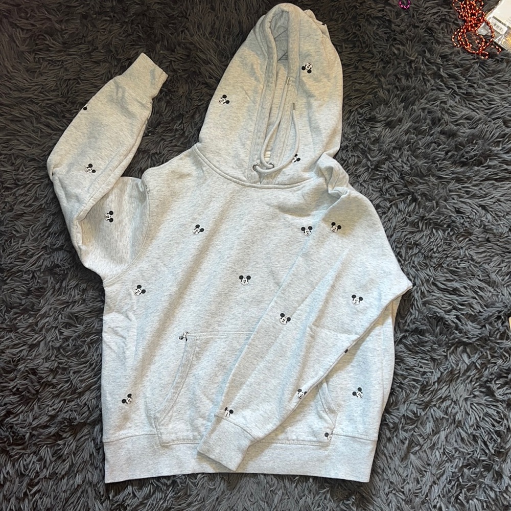 H&M purchased Mickey Mouse sweatshirt.